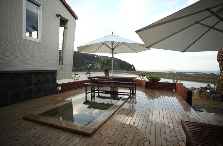Jeju Lake Pension ภายนอก รูปภาพ