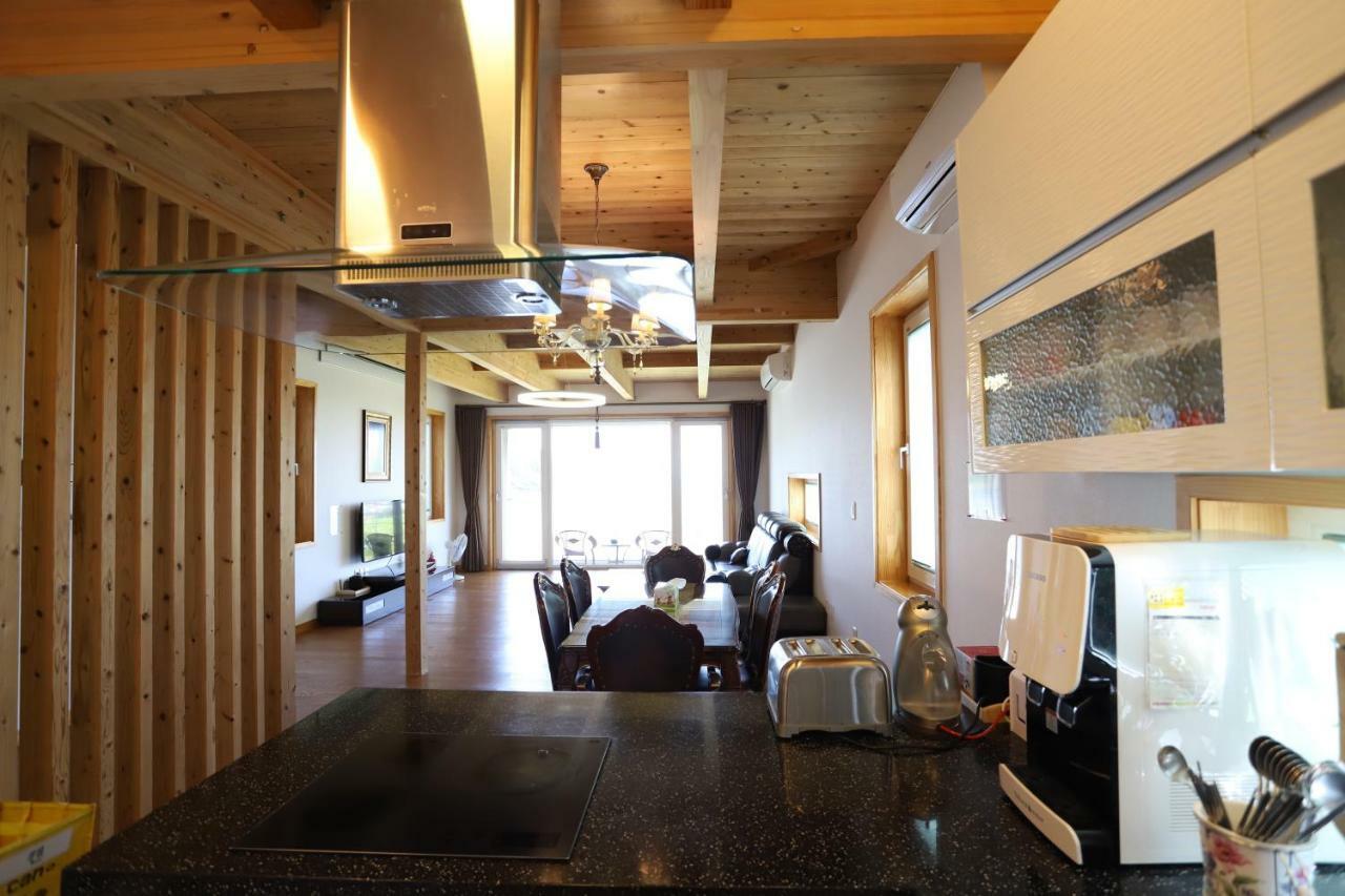 Jeju Lake Pension ภายนอก รูปภาพ
